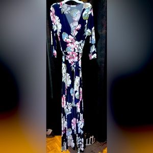 Large size floral long sleeve dress
